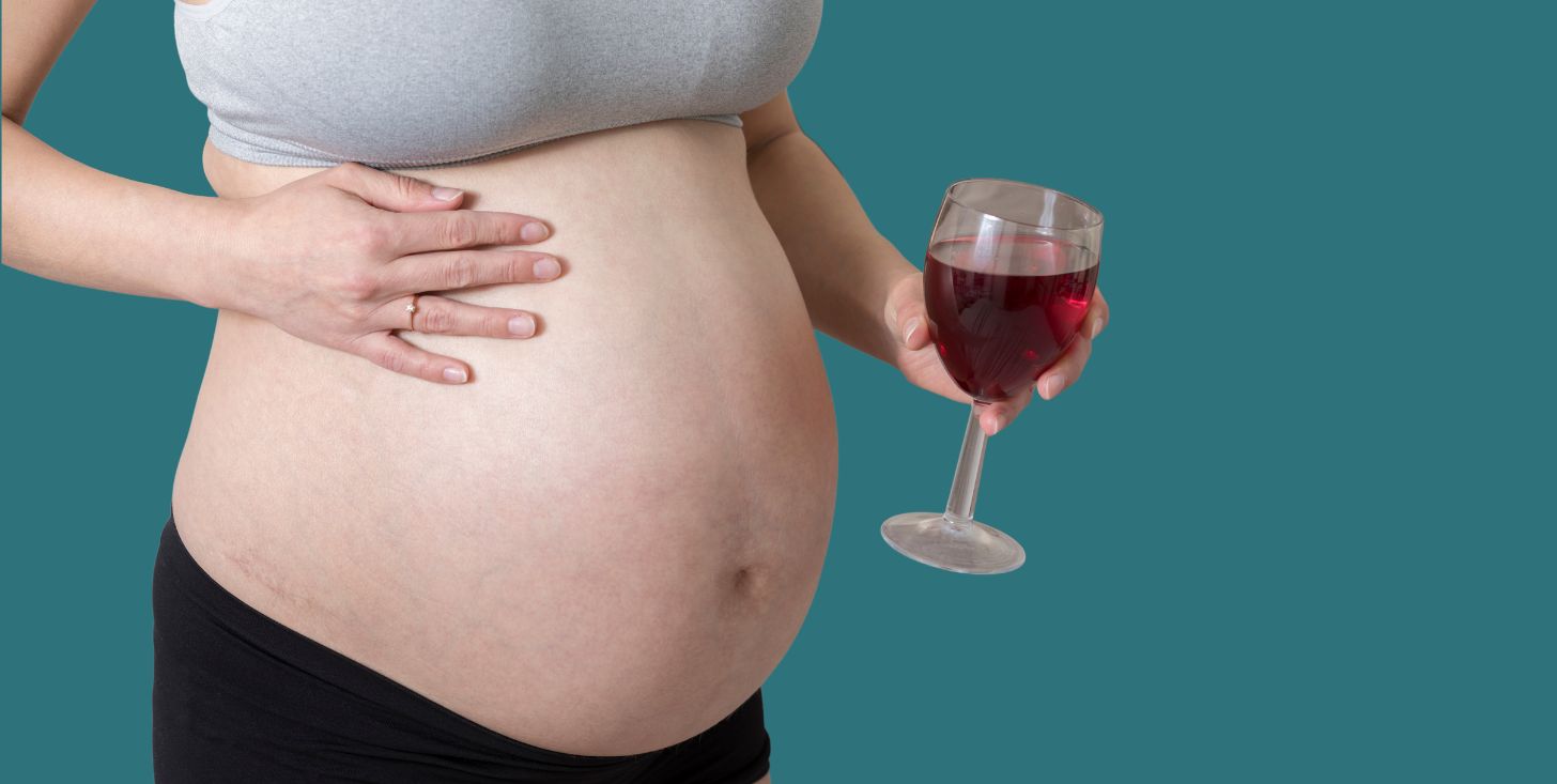 Sindrome feto alcolica, l’Iss avverte: “Può bastare un solo bicchiere per scatenarla” Sindrome feto alcolica, l’Iss avverte: “Può bastare un solo bicchiere per scatenarla”