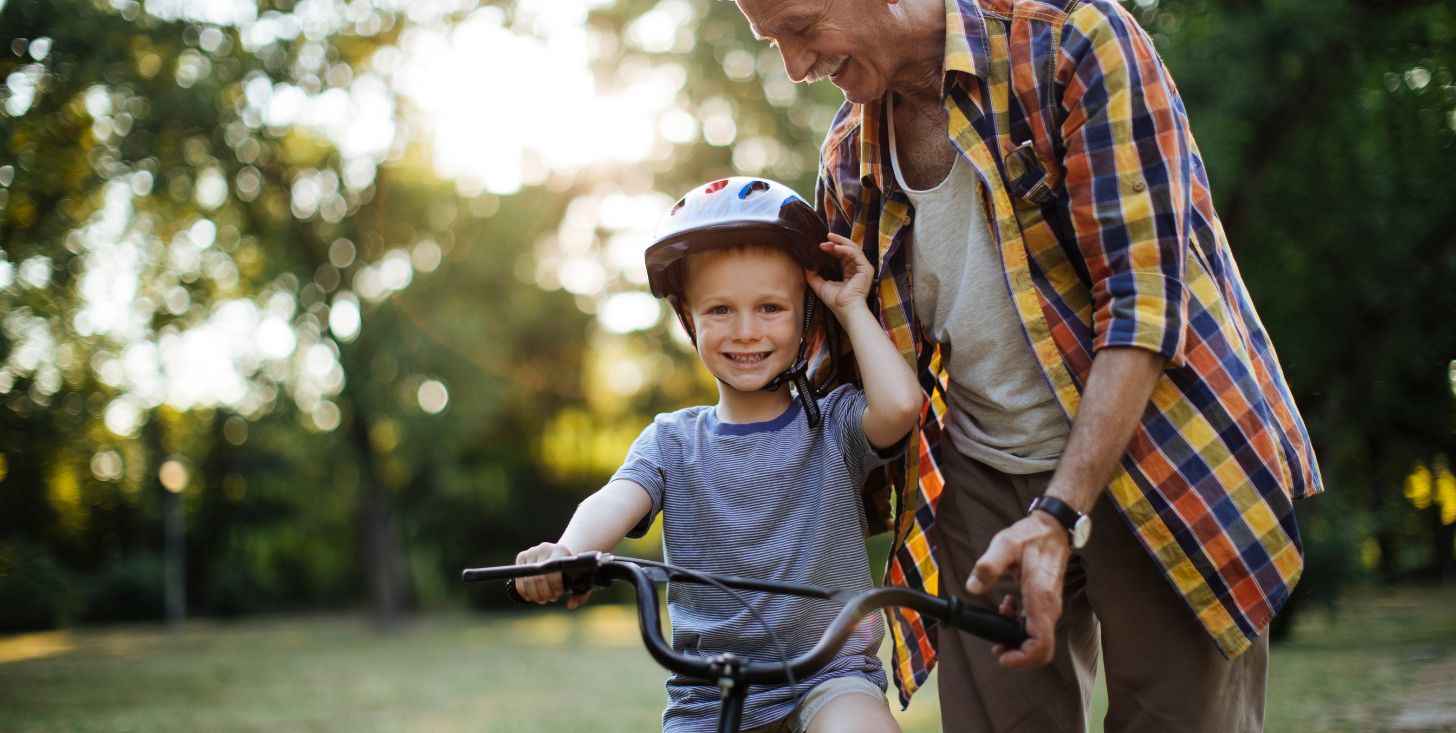 L’età media dei nonni sta cambiando e questo cambia molte cose L’età media dei nonni sta cambiando e questo cambia molte cose