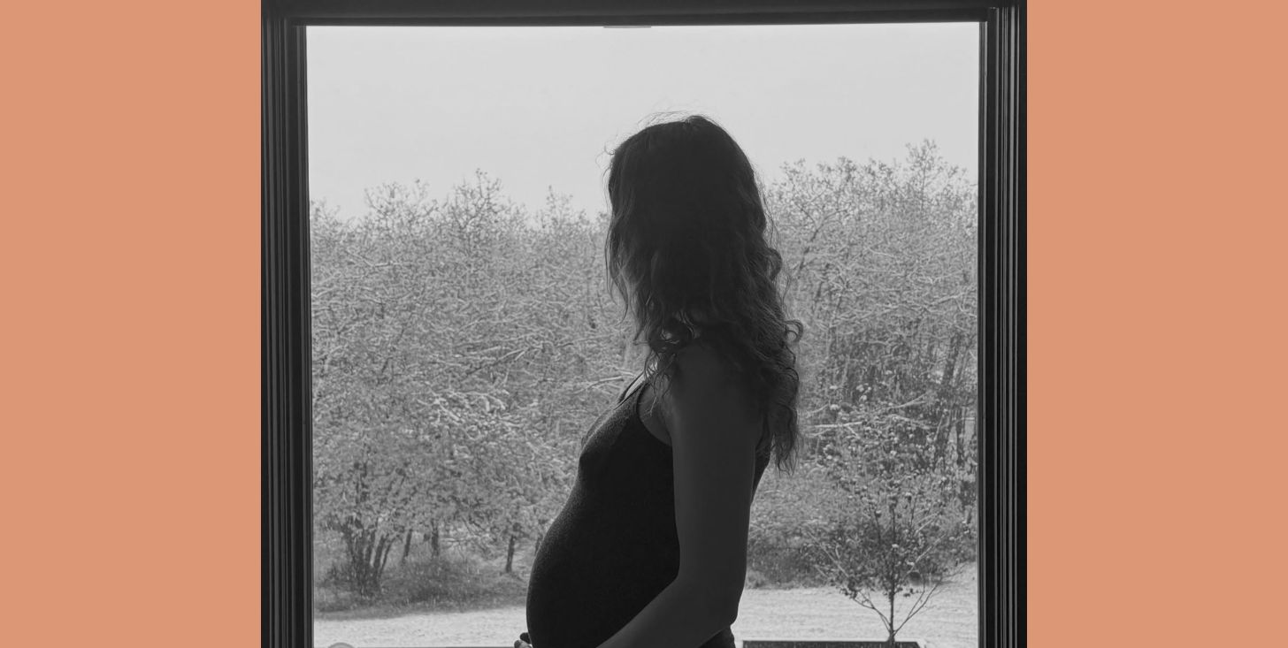 la dolcissima lettera di troian bellisario e patrick j adams al terzo figlio in arrivo da Gravidanzaonline.it la dolcissima lettera di troian bellisario e patrick j adams al terzo figlio in arrivo